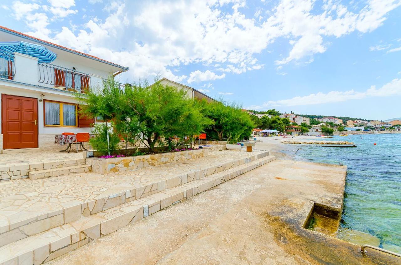 Apartments Marijana Trogir Exterior foto